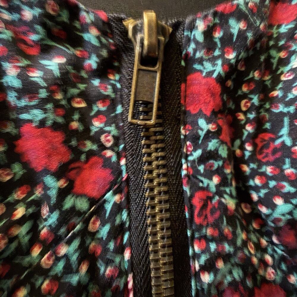 Urban Outfitters Silence + Noise Floral Corset Bustier Top Size Medium Y2K Zip - Picture 3 of 10
